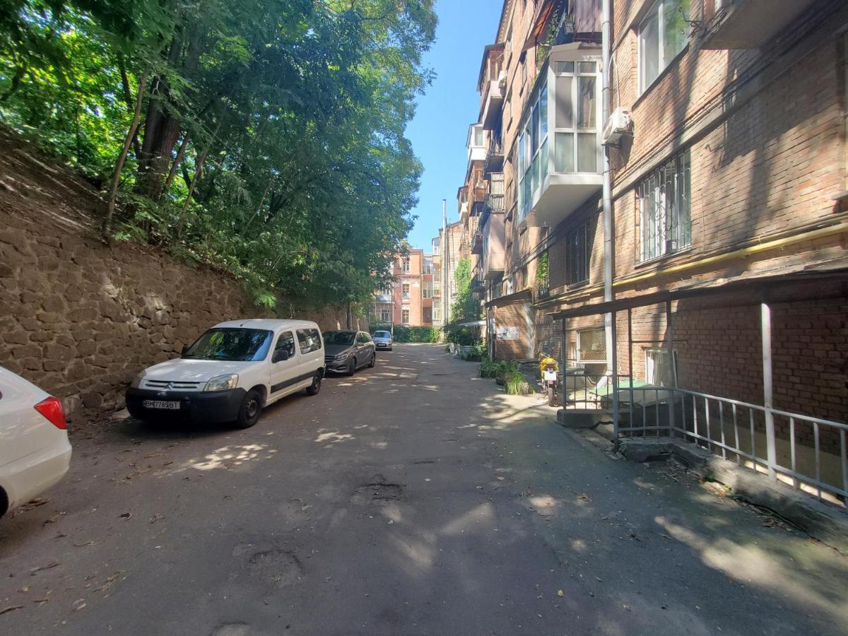 Kyiv Top Location 60M2 Apt In Old City Fast Wifi Selfchekin Exterior photo