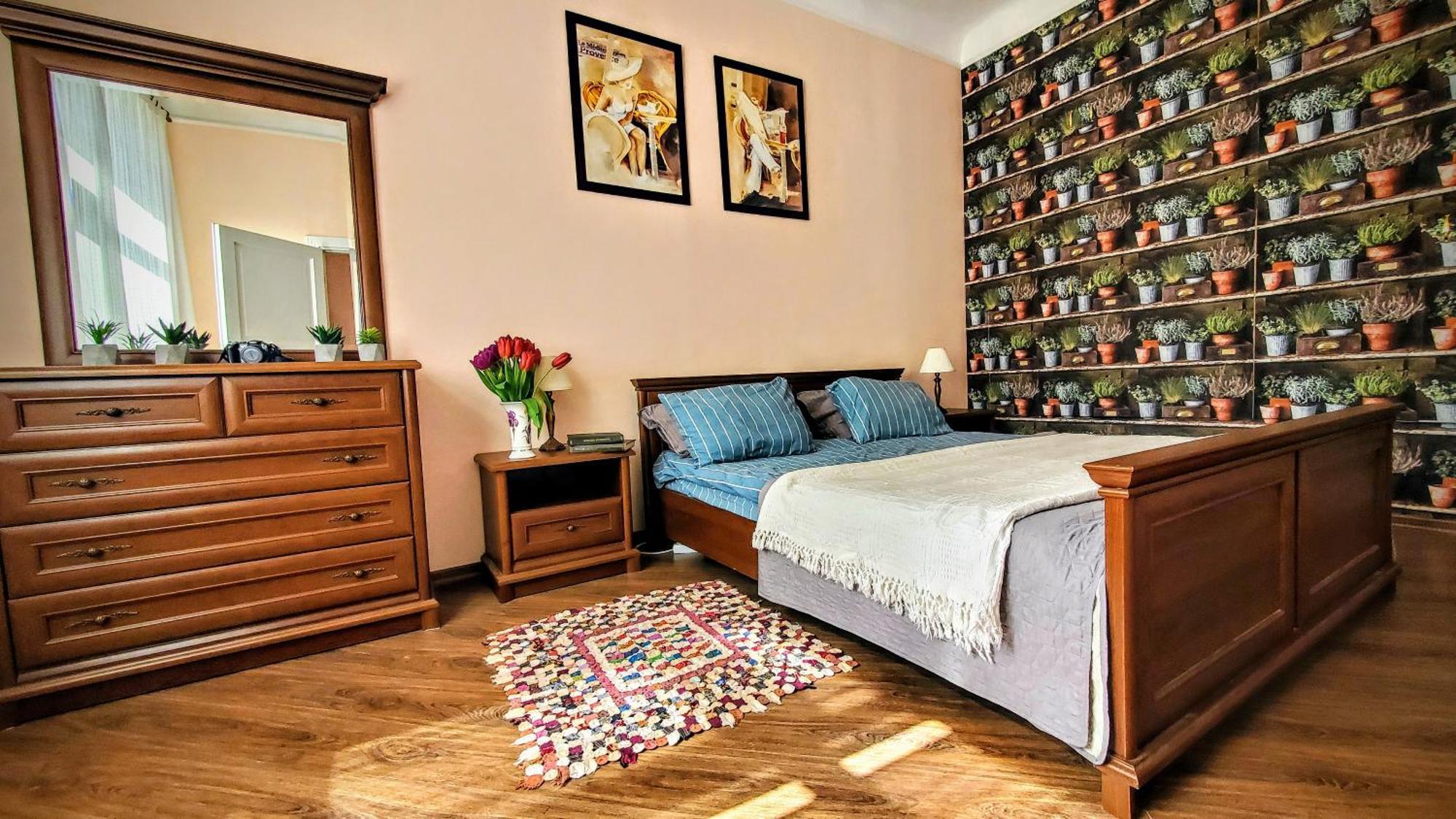 Kyiv Top Location 60M2 Apt In Old City Fast Wifi Selfchekin Exterior photo